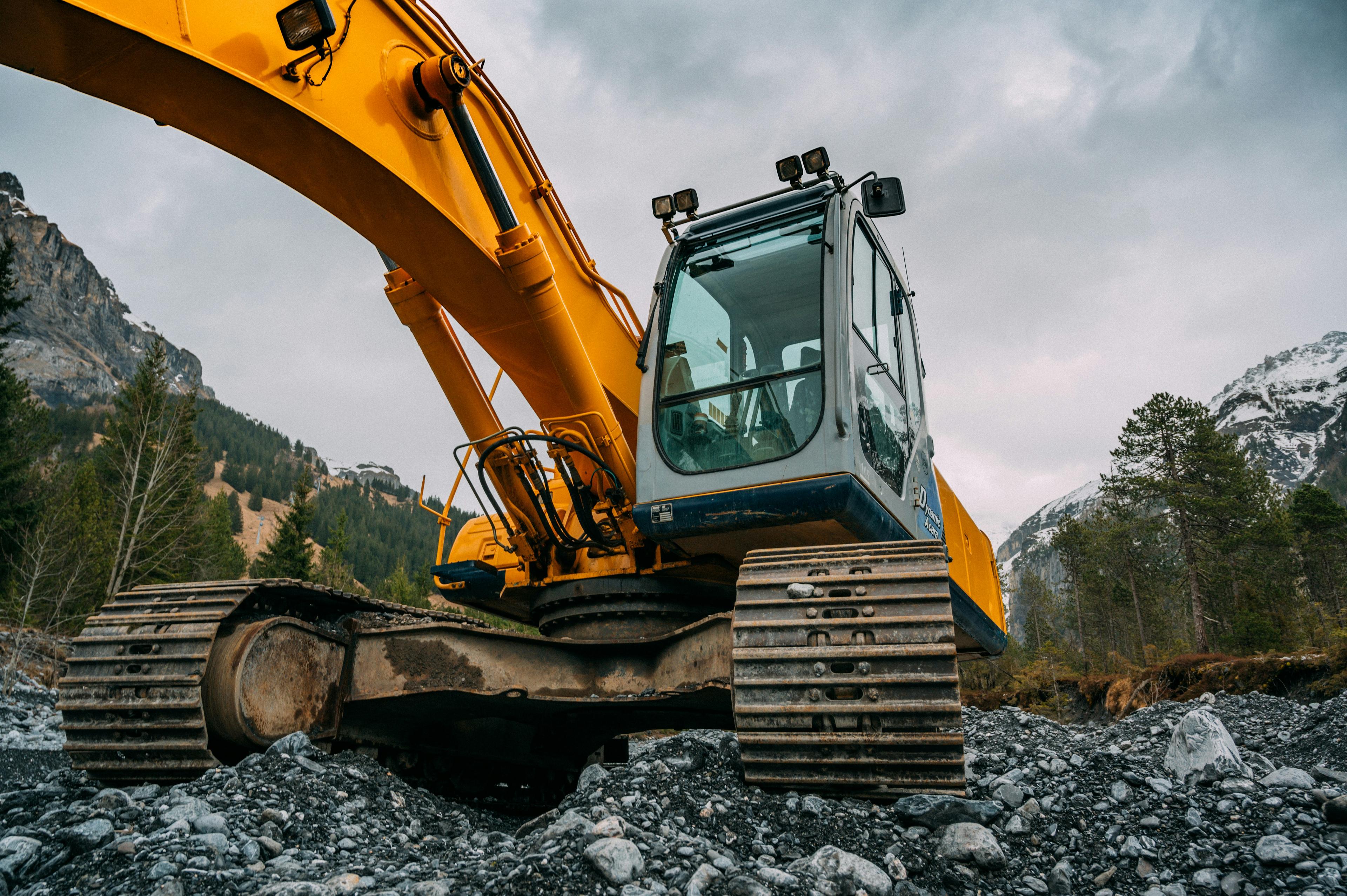 İş Makinası Seçim Rehberi: Proje Tipleri ve Makine Türleri